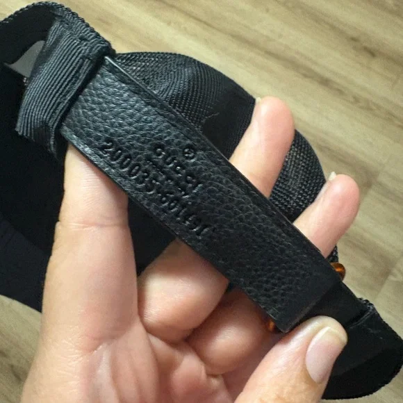 Gucci Black Mesh Baseball Cap with Green and Red Stripe - Picture 2 of 8